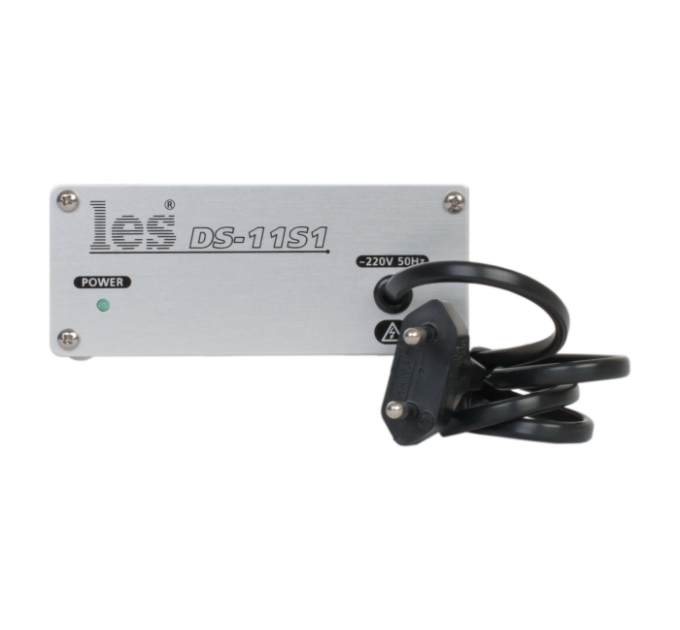 Усилитель-преобразователь Les DS-11S1 аналоговых симметричных стерео аудиосигналов в симметричный моно. Компактный корпус